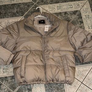 Hollister Men's Brown Puffer Jacket